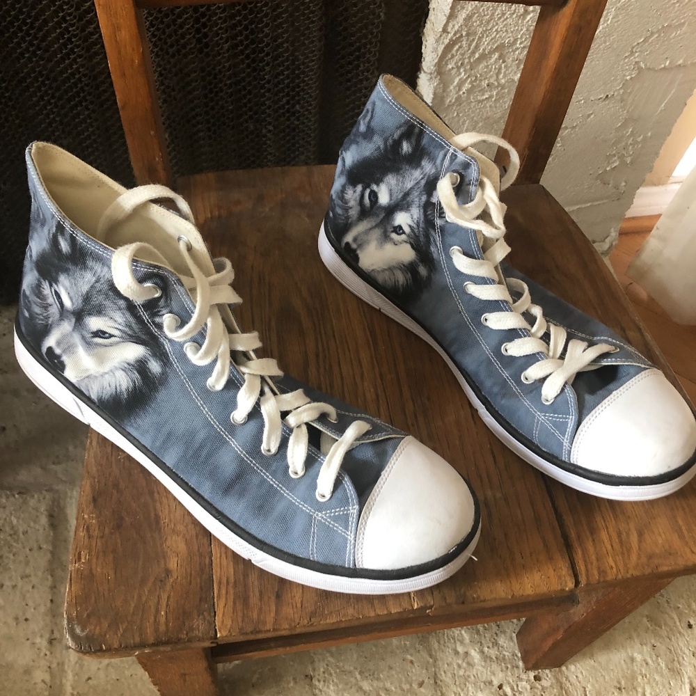 FORU Designs Wolf Sneaker Size 44 (9.5 - 10) - Picture 2 of 7